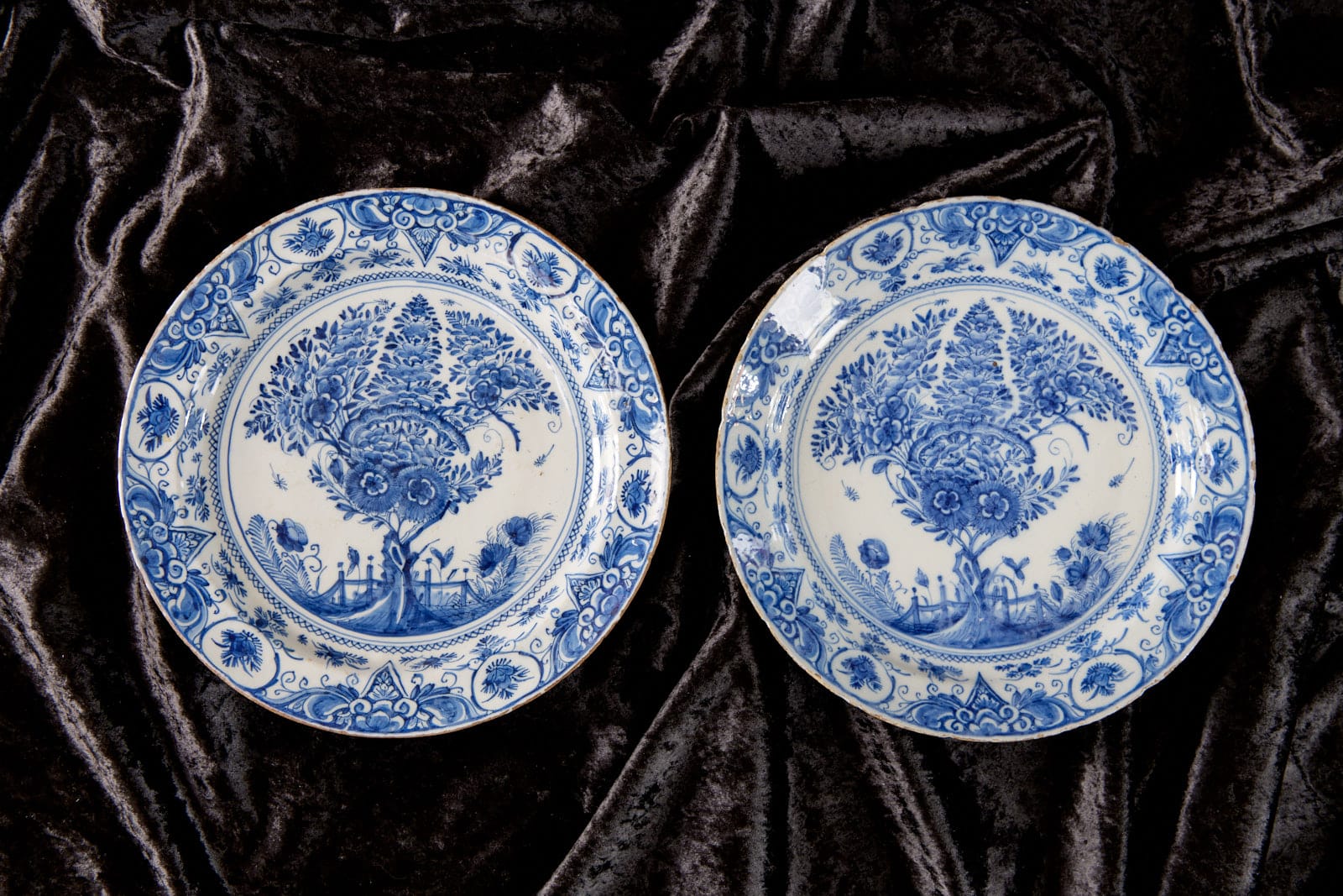 Fine 17th century Delft plates