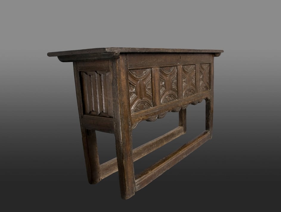 Henry VIII Tudor counter table