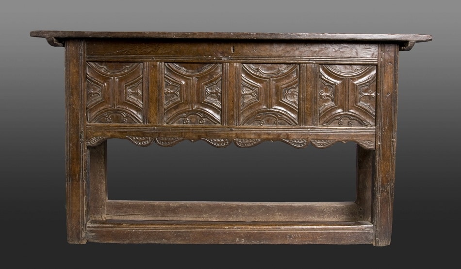 Henry VIII Tudor counter table