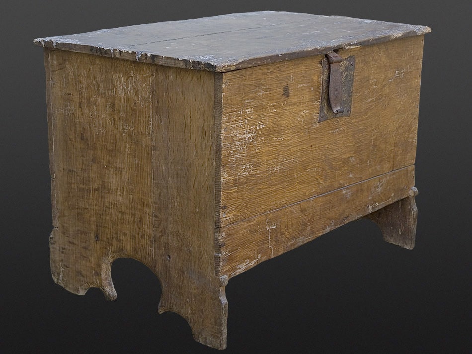 English Medieval plank chest