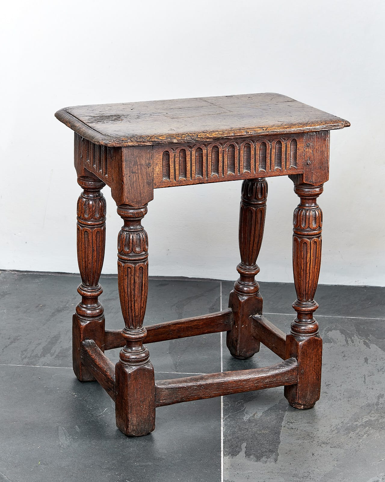 Elizabeth I joined oak stool