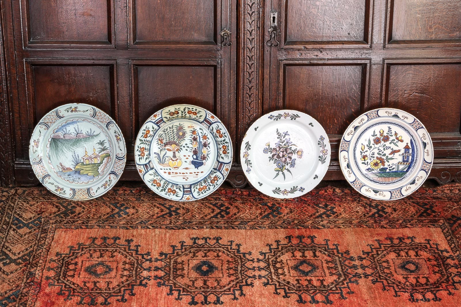 Delft coloured plates