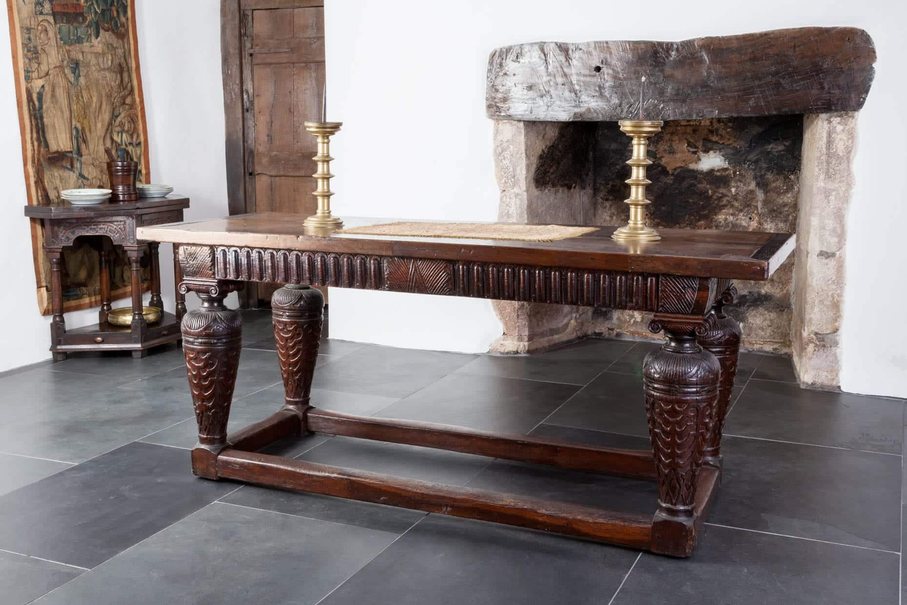 Elizabeth I oak carved table
