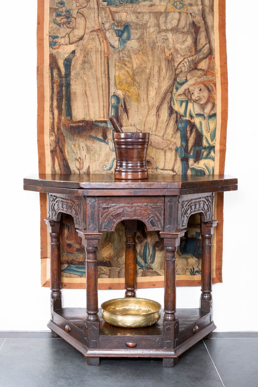 James I oak folding table