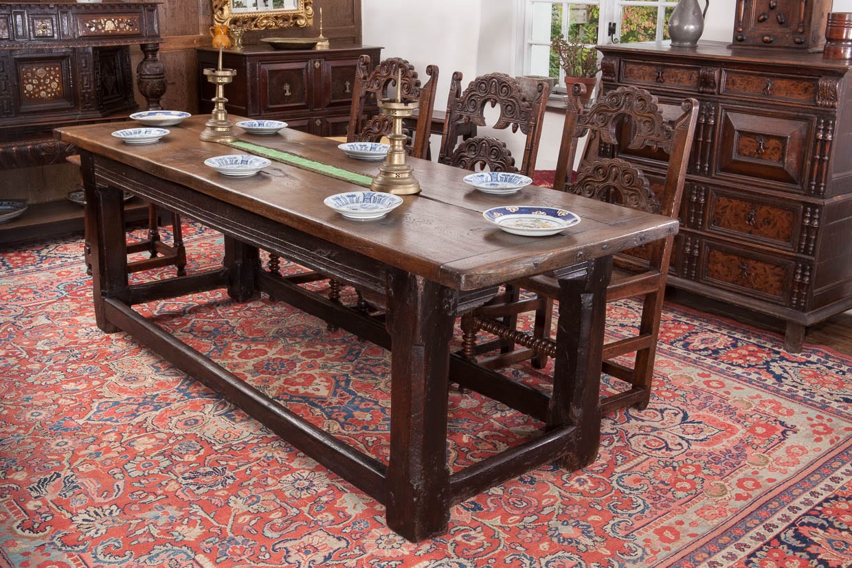 Elizabeth I joined oak table