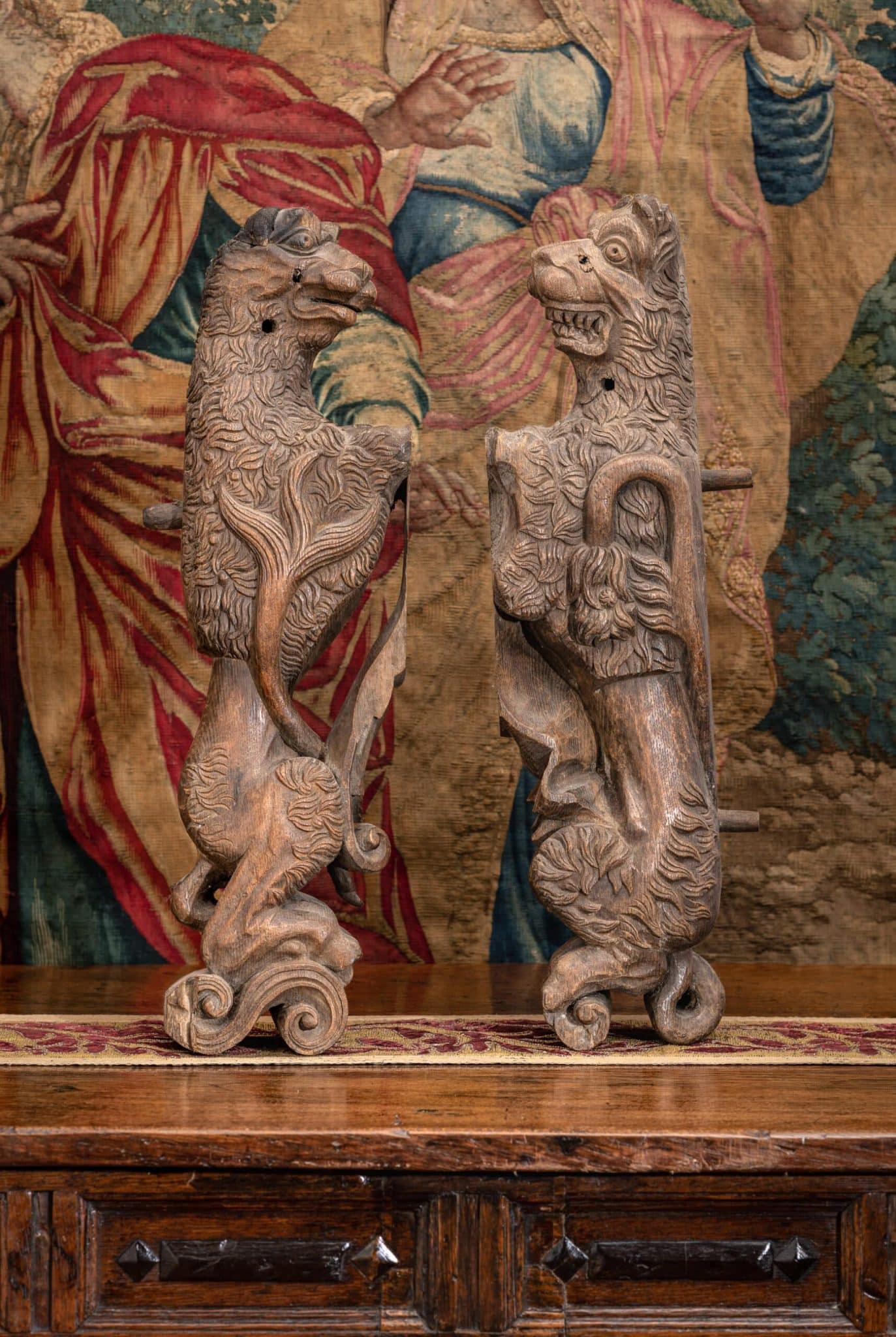 Elizabeth I heraldic lions