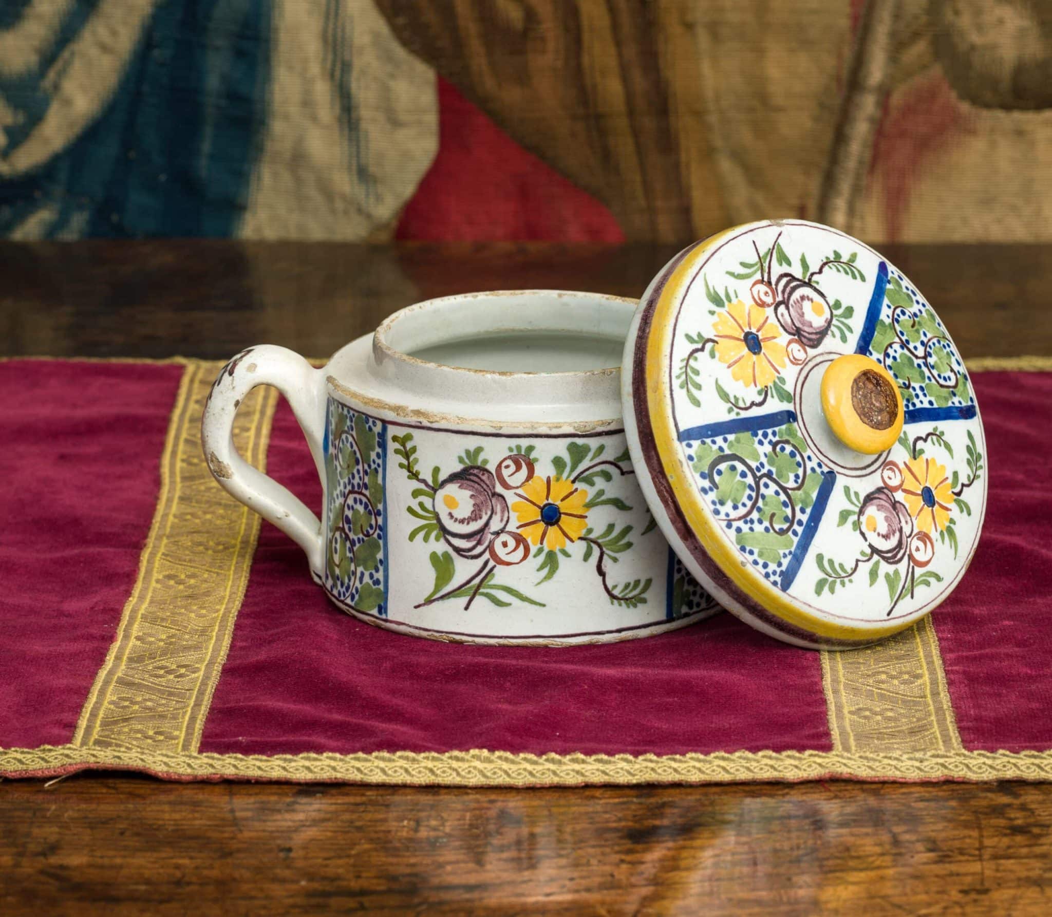 Delftware posset pot