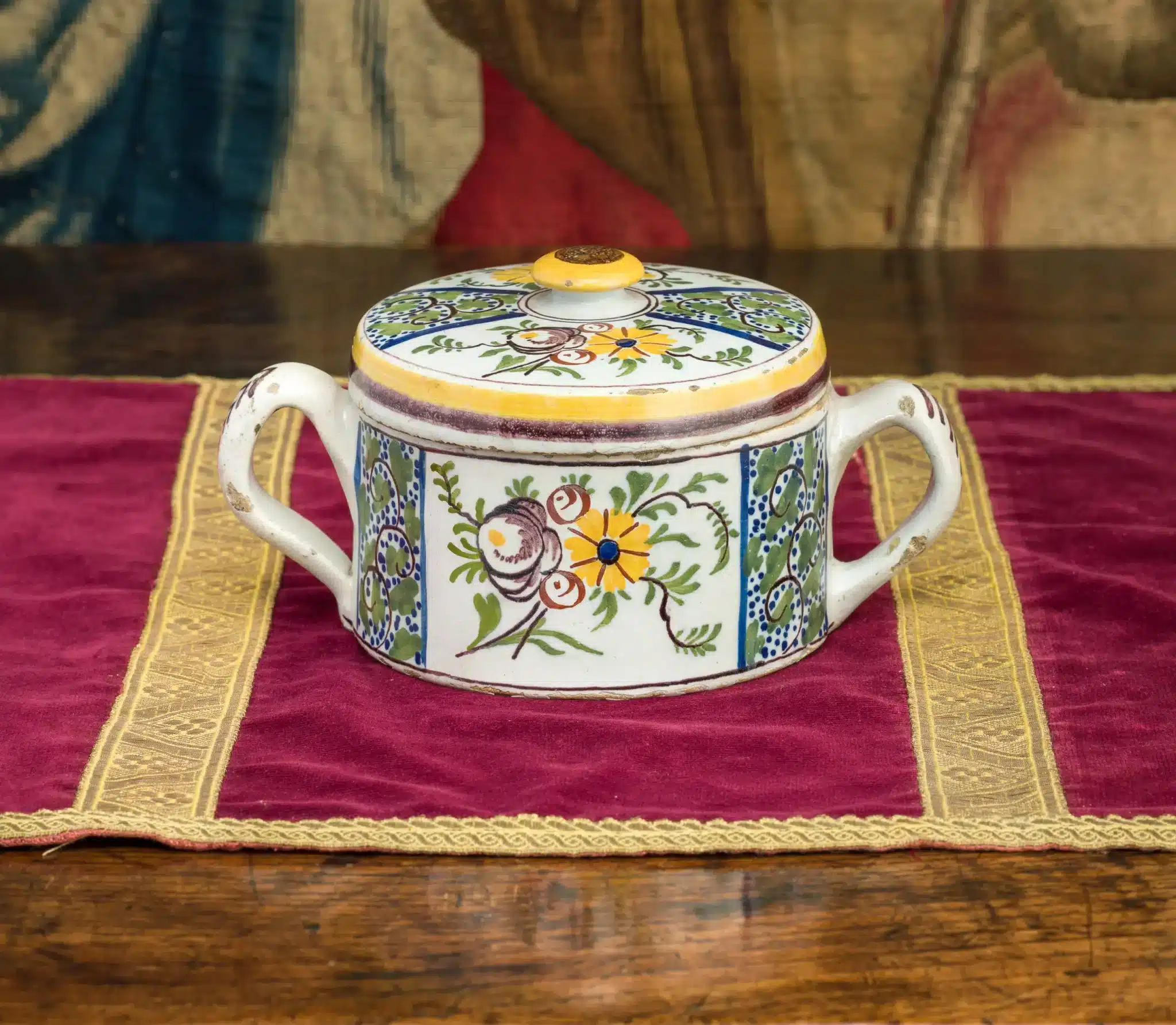 Delftware posset pot