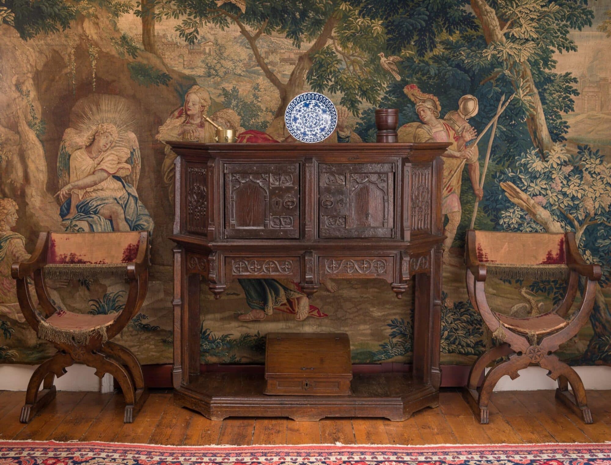 Gothic oak dressoir