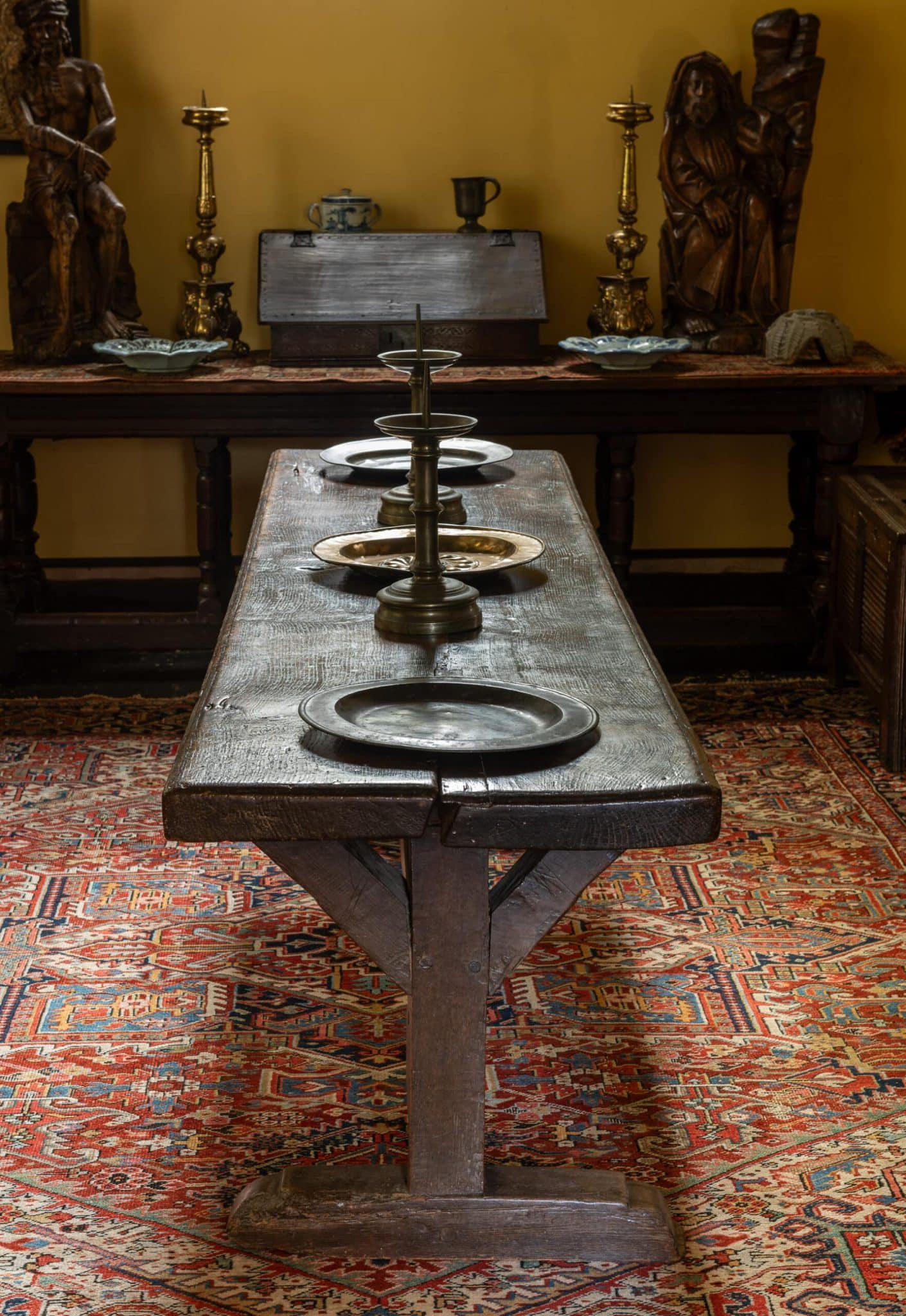 Late Gothic oak trestle table