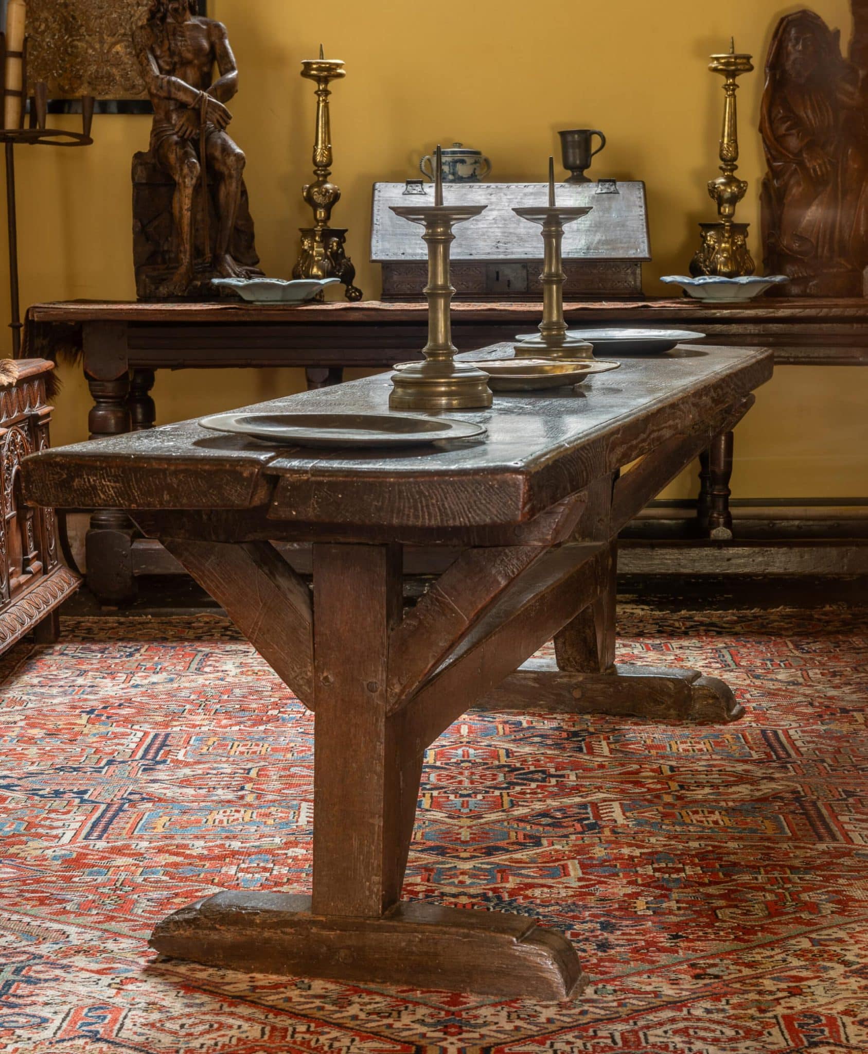Late Gothic oak trestle table