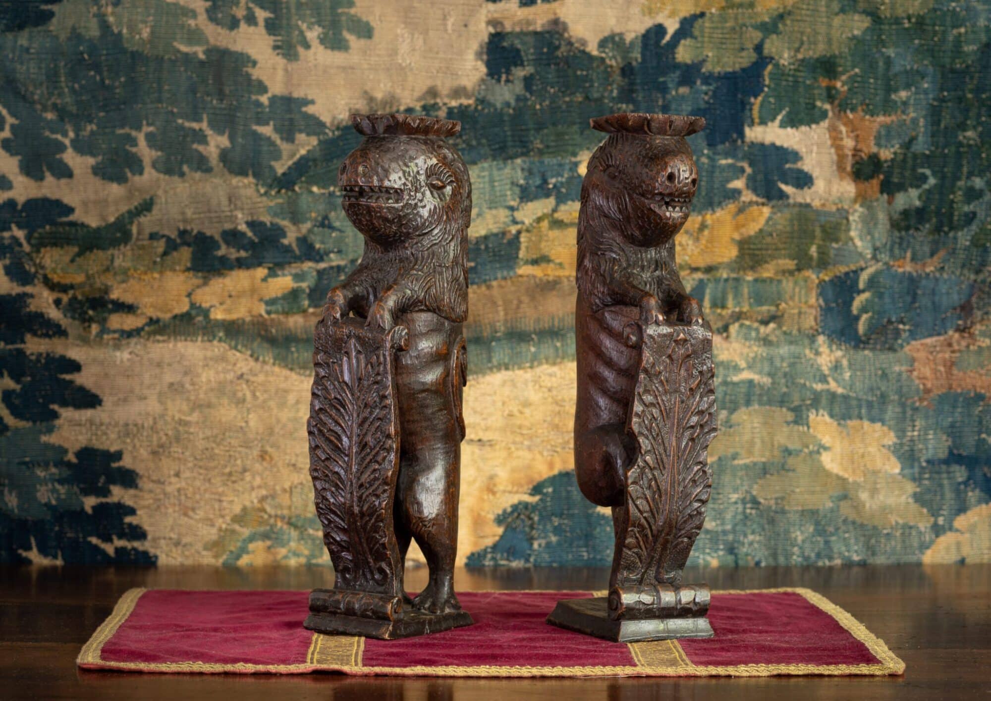 Elizabeth I heraldic beasts