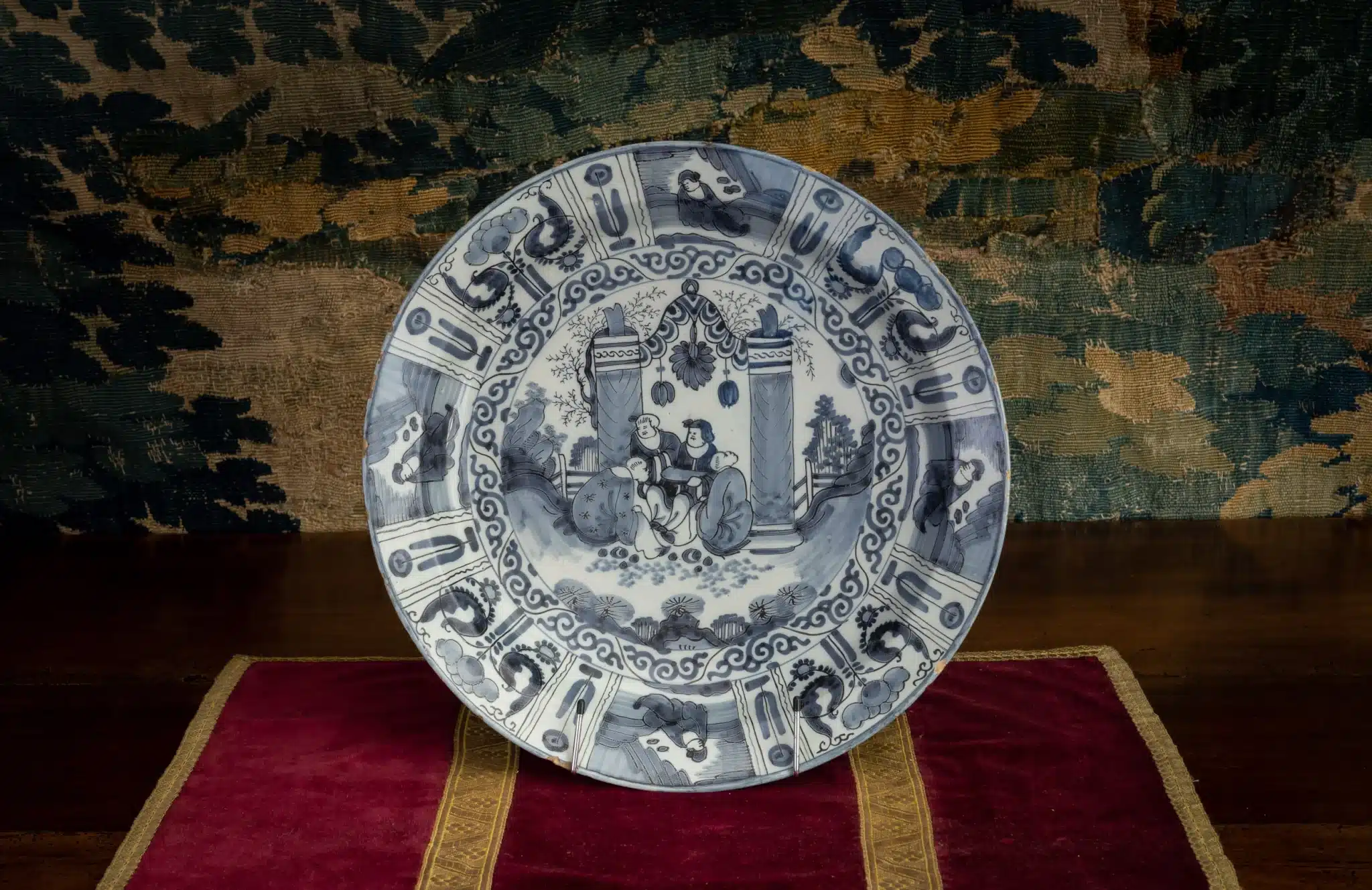 Large Delft Blue and White Charger