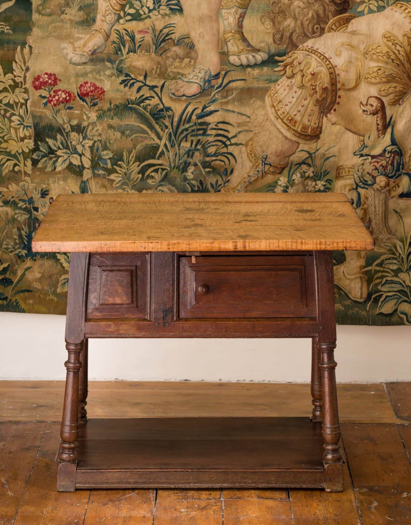 Charles II oak hutch table