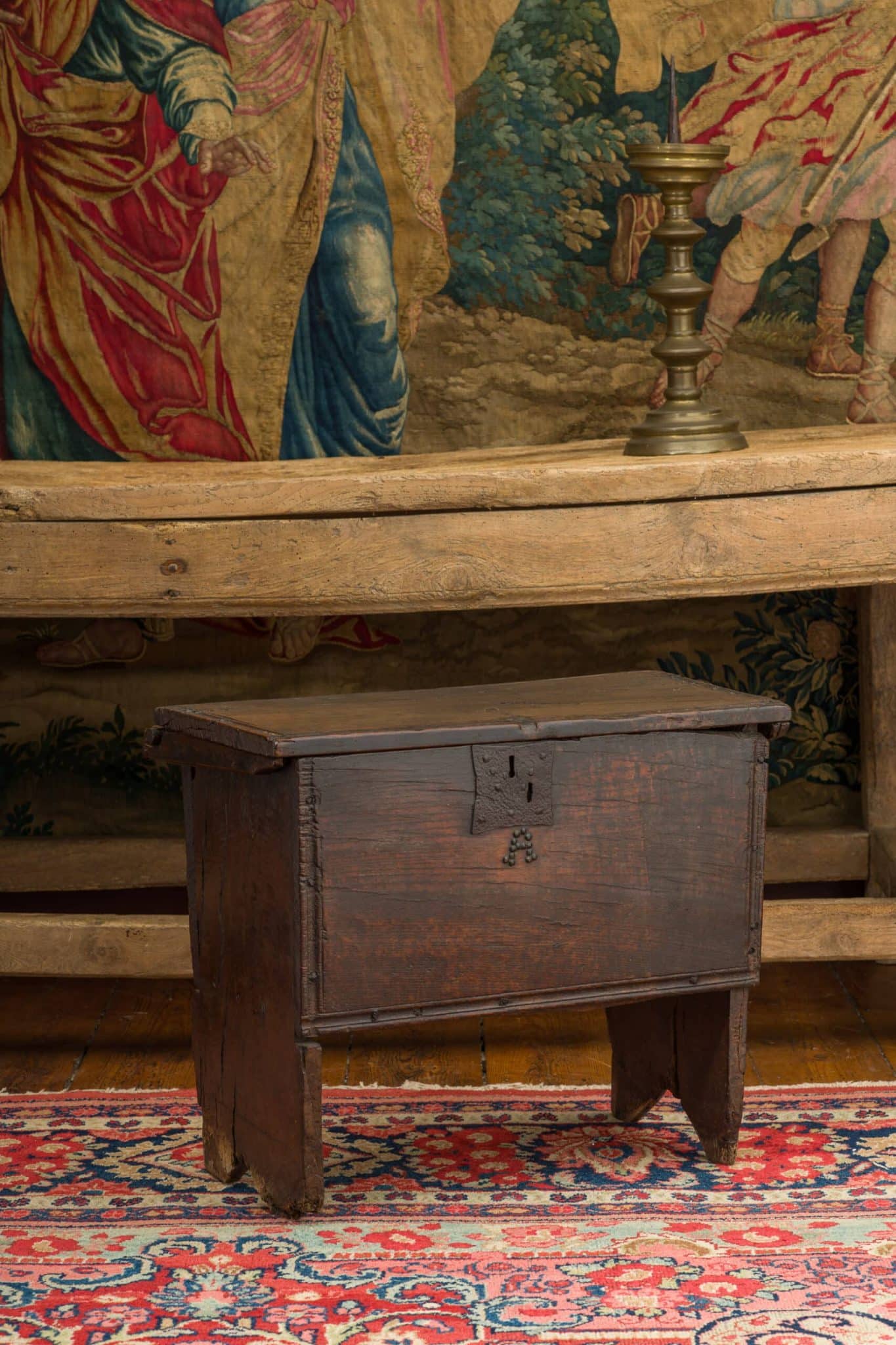 Elizabeth I oak boarded chest