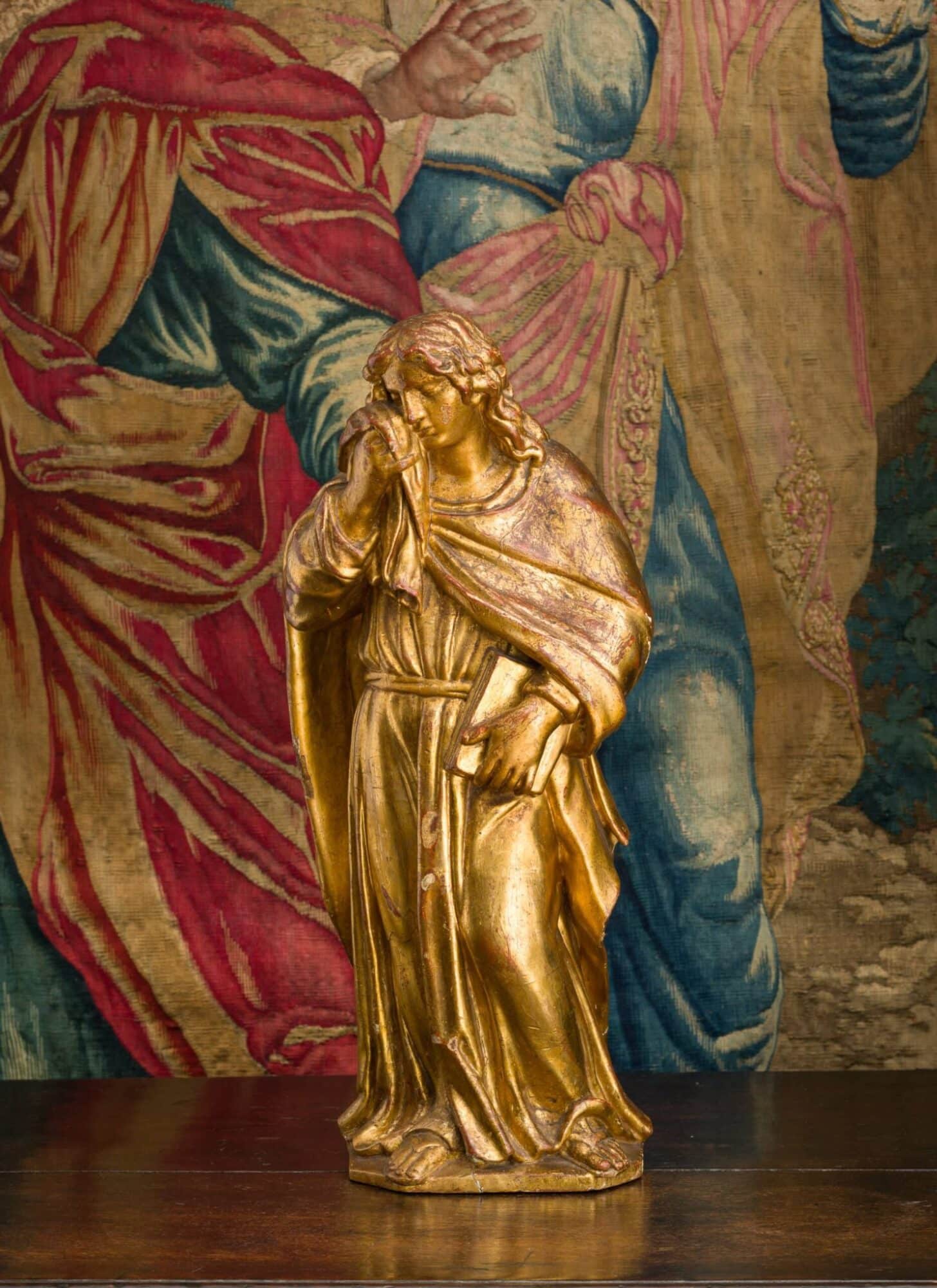 Late Renaissance / Early Baroque giltwood sculpture of a Maiden in Mourning