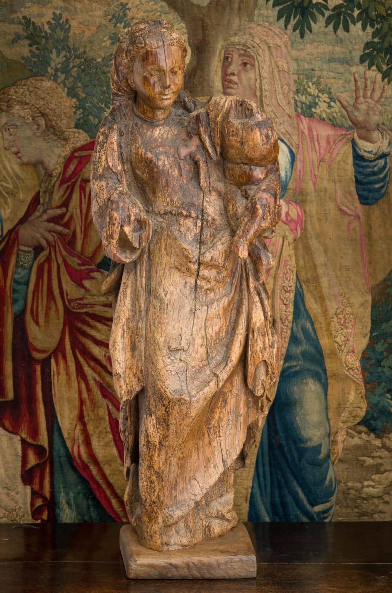 Late Gothic oak sculpture of the Virgin and Child