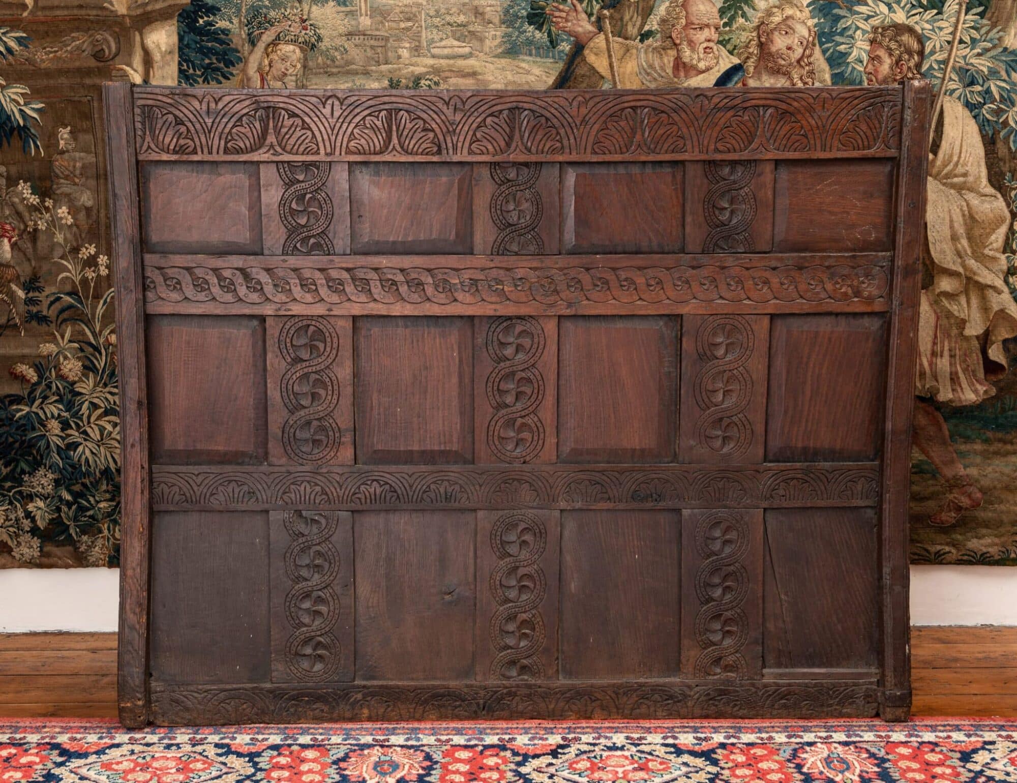 Exceptional Elizabethan Oak Settle, Later Inscribed 1662