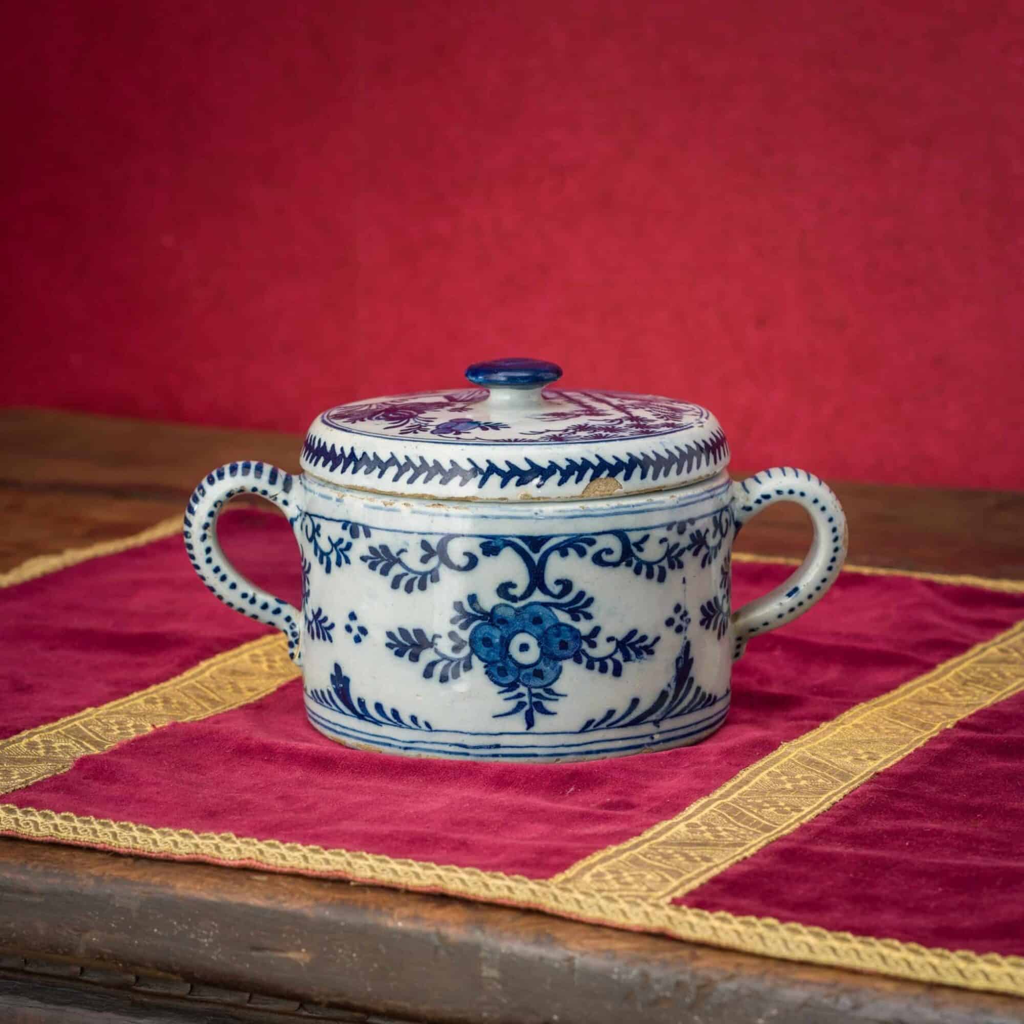 Delftware posset pot