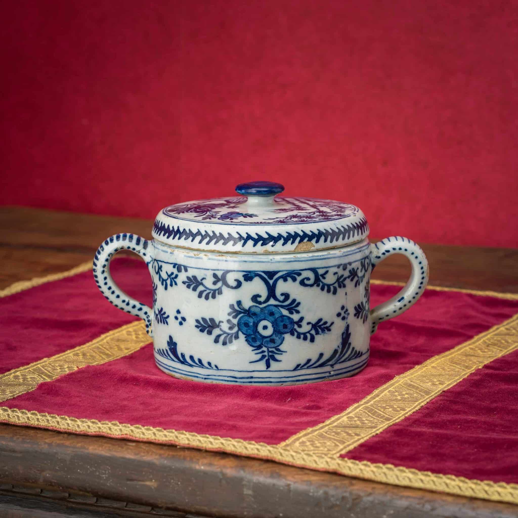 Delftware posset pot