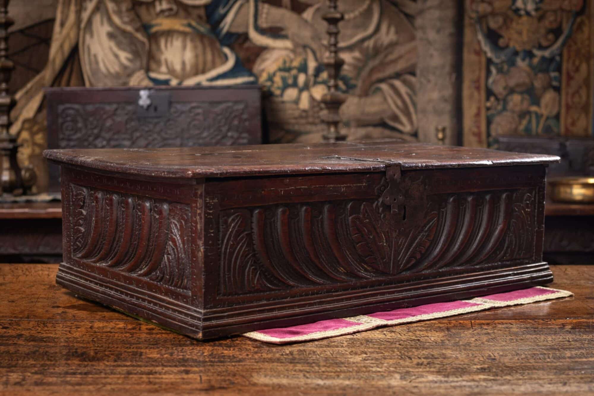 Elizabeth I Elm Carved Box, West Country