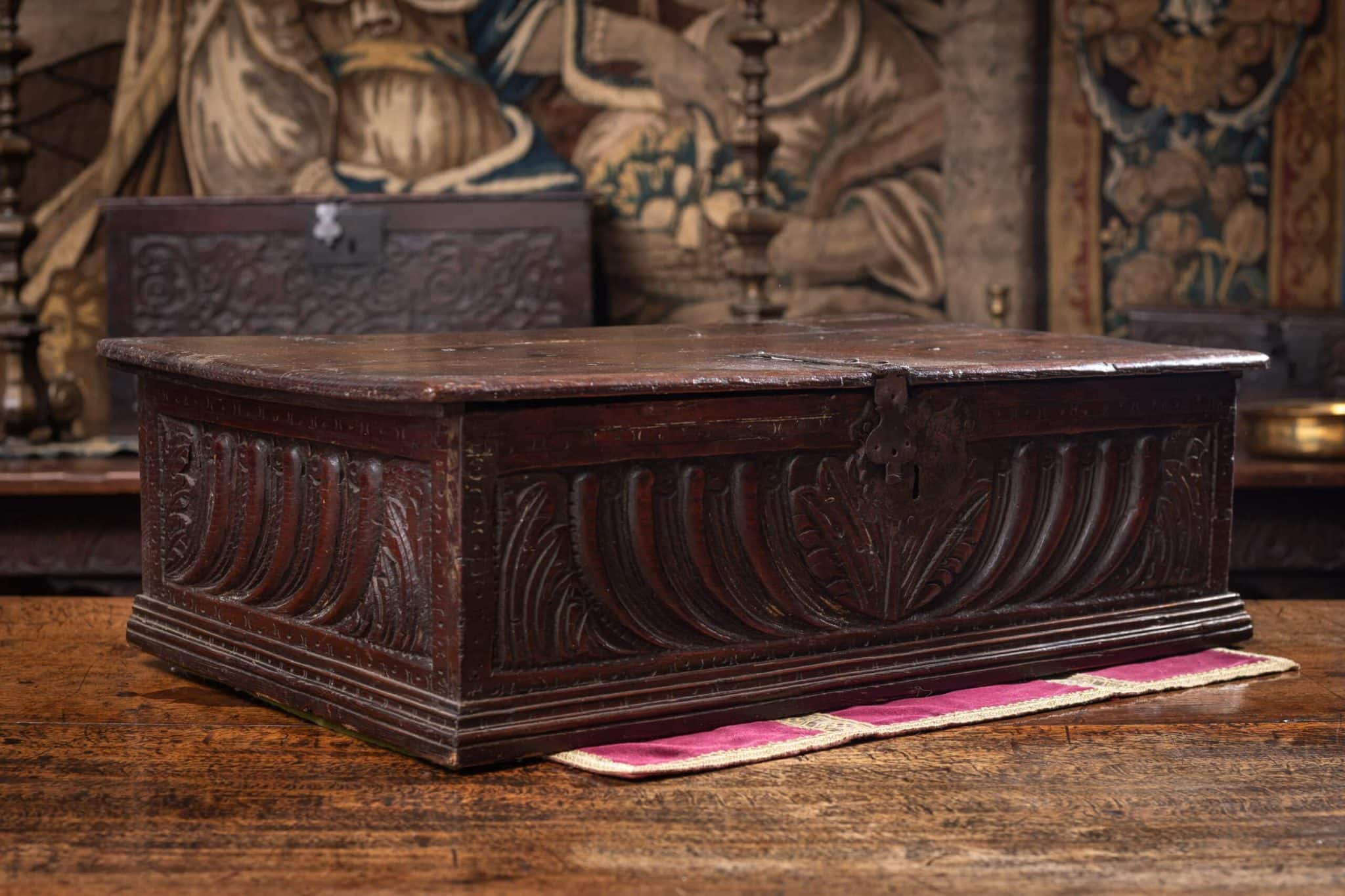 Elizabeth I Elm Carved Box, West Country