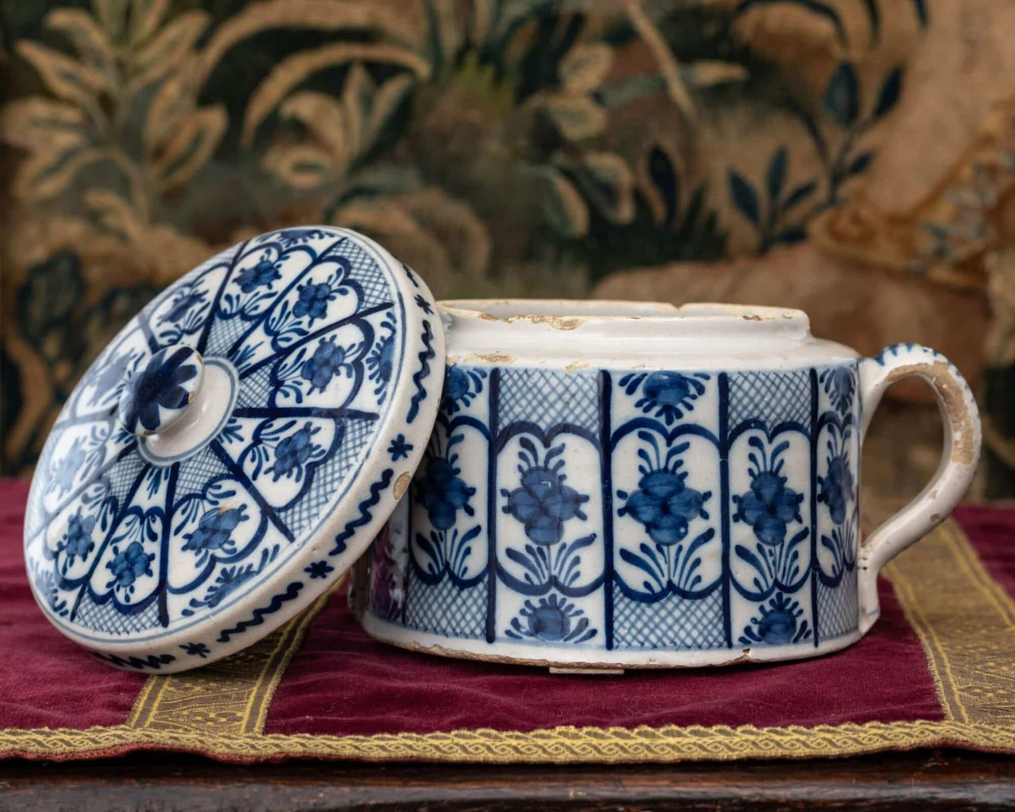 Late 17th–Early 18th Century Delftware Covered Pot