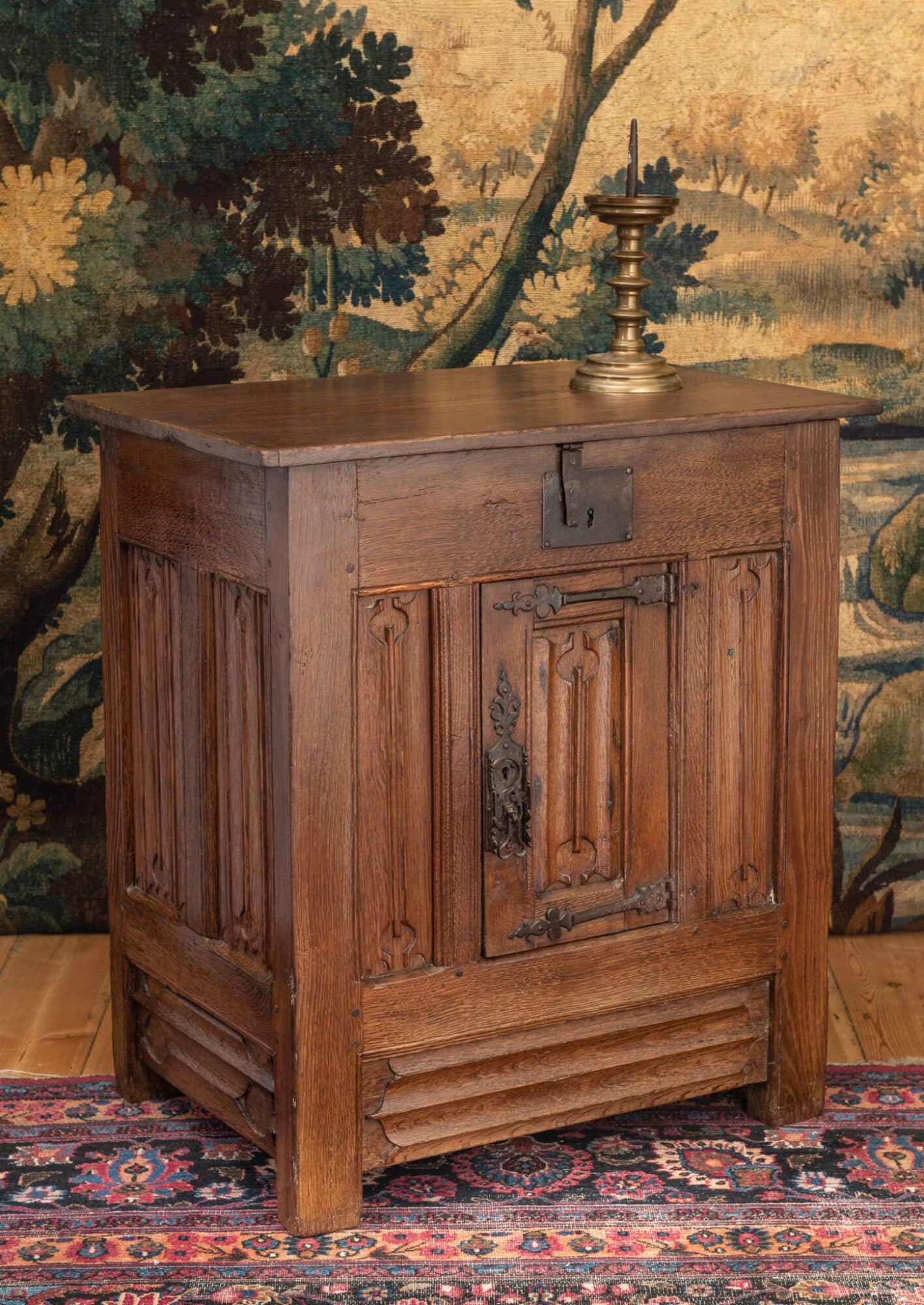 Henry VIII linenfold carved hutch