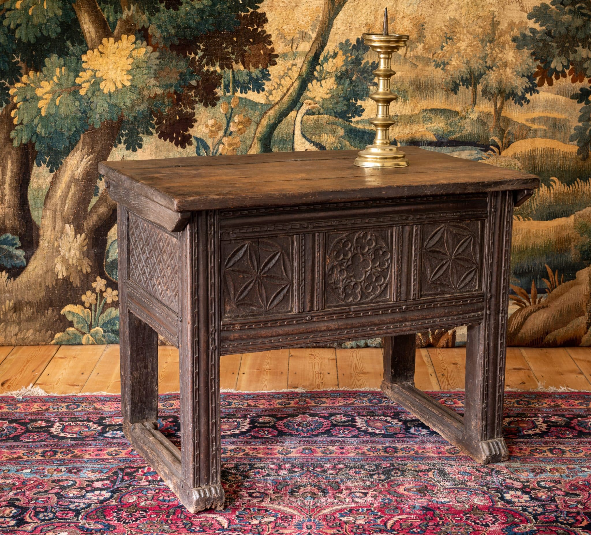Henry VIII box table