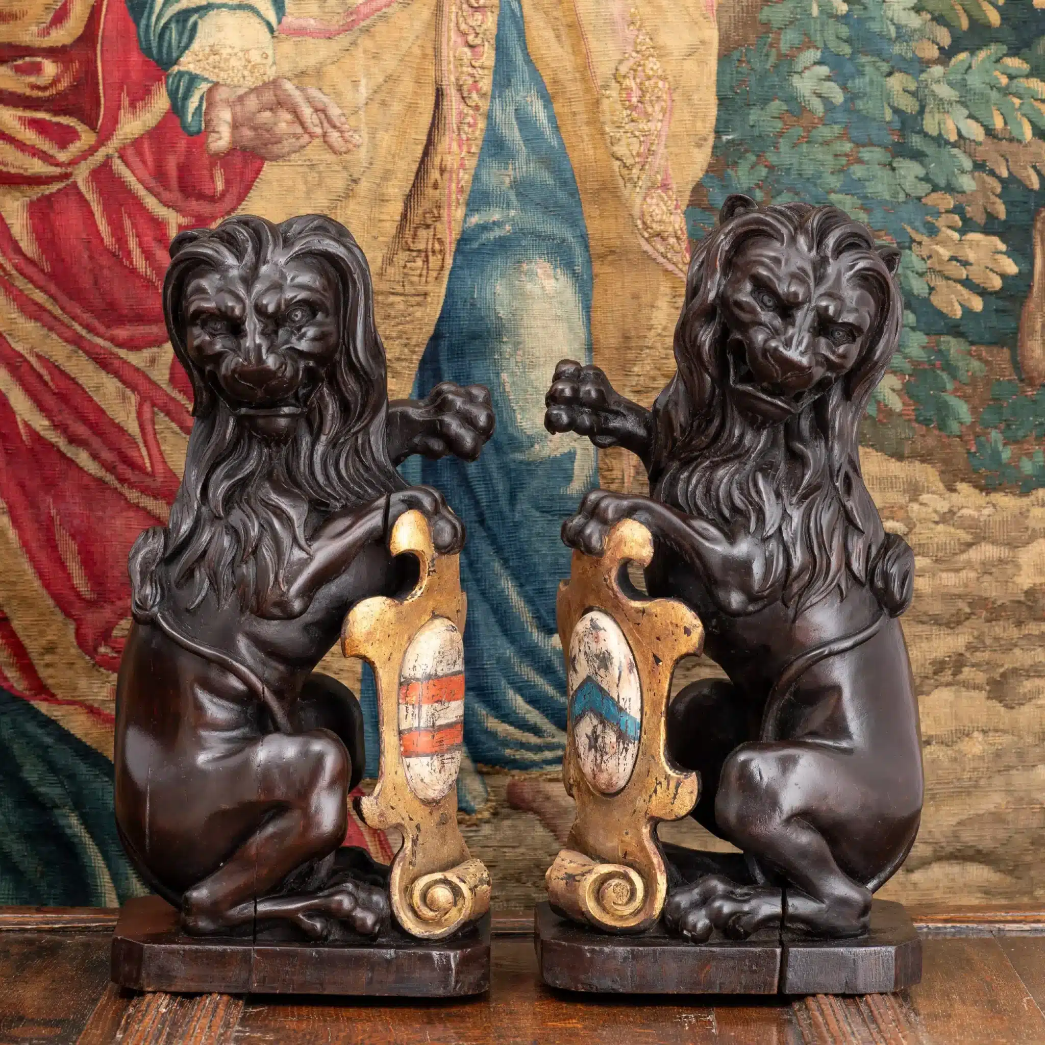 Pair of heraldic rampant lions
