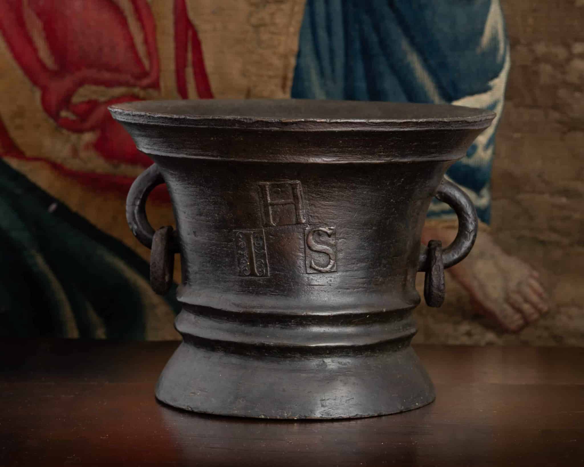 17th century dated bronze mortar