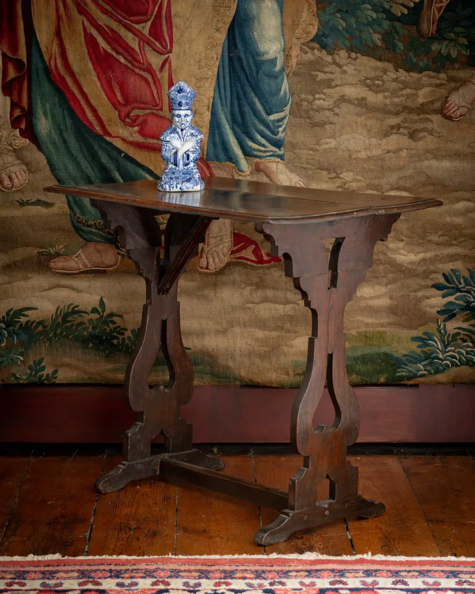 Charles I Oak Silhouette Side Table