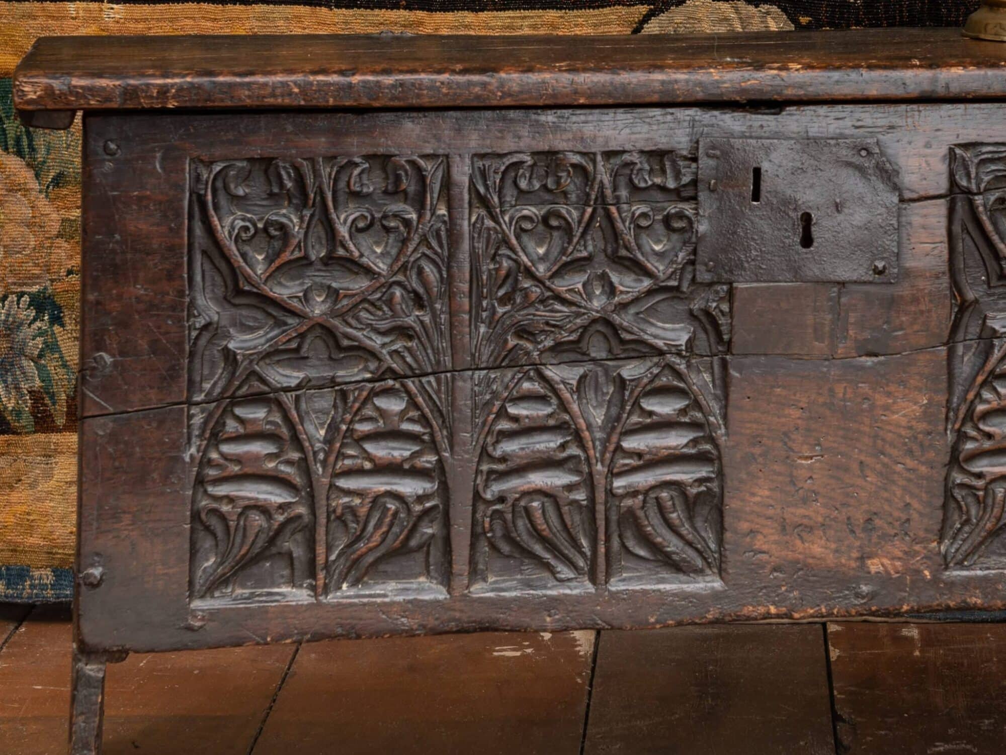 Henry VII / early Henry VIII Boarded Oak Chest