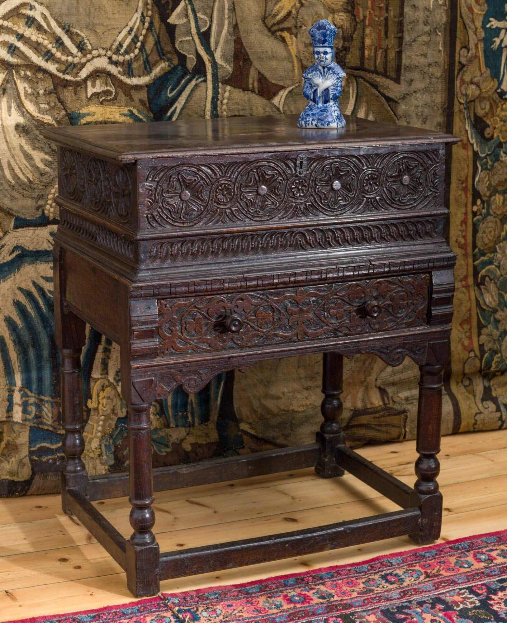 James I oak box on stand
