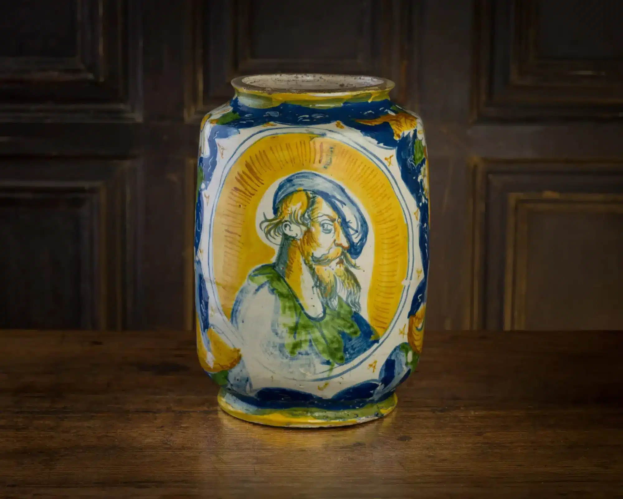 Large Renaissance Albarello drug jar