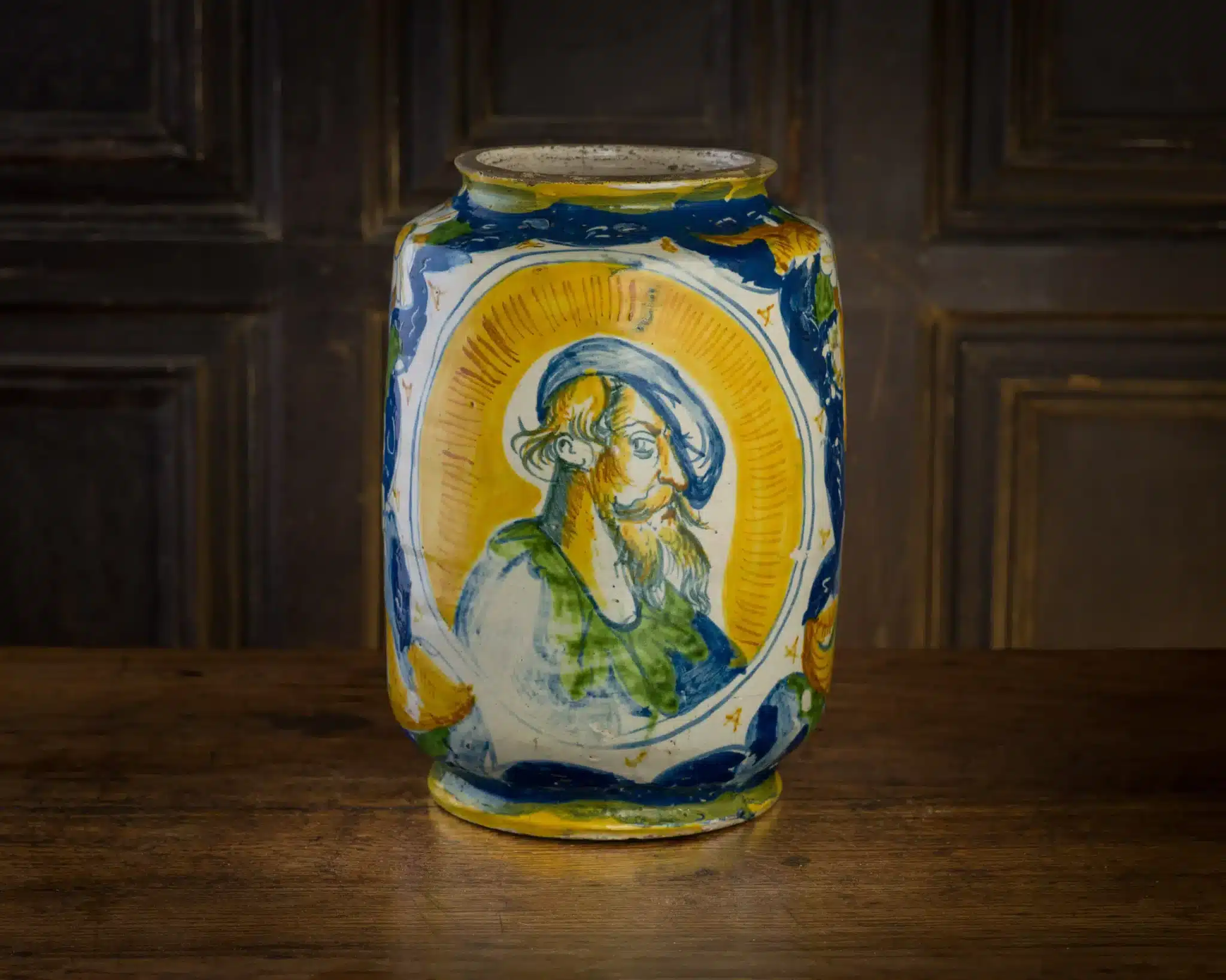 Large Renaissance Albarello drug jar