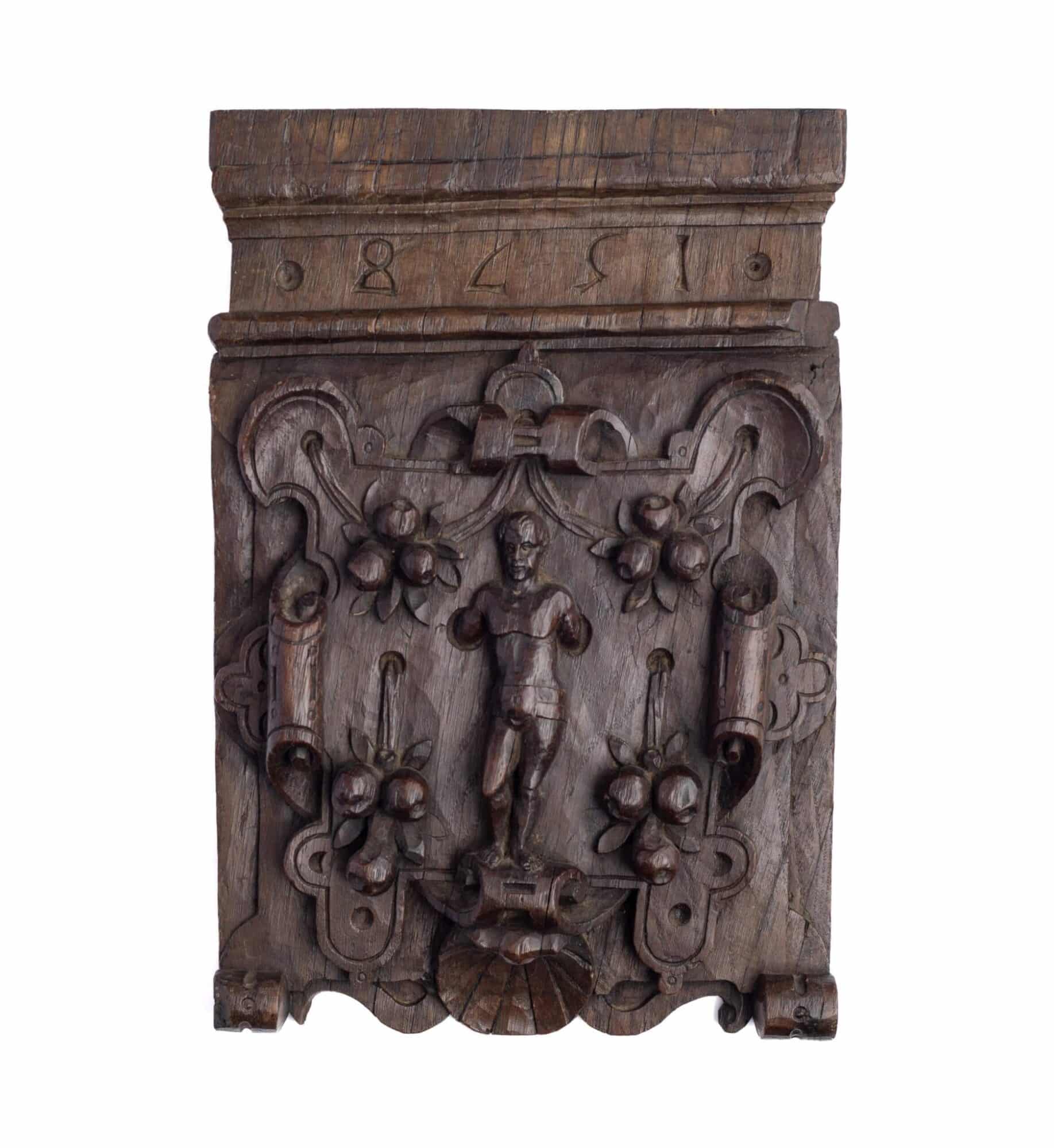 Elizabeth I Carved Oak Capitals, Dated 1578