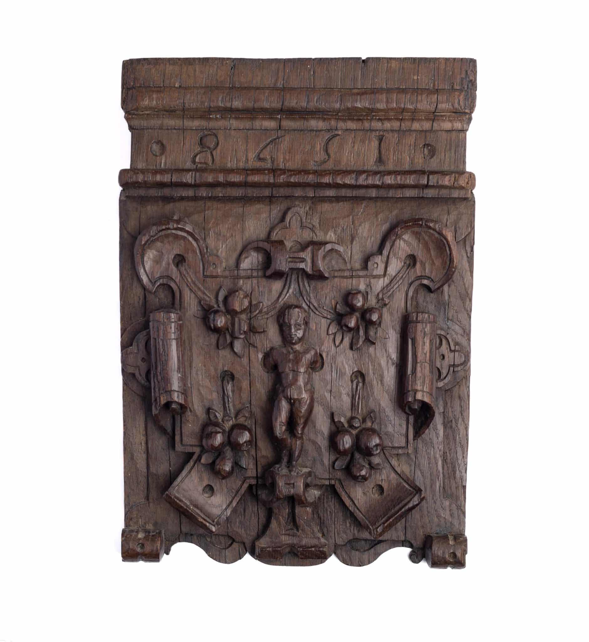 Elizabeth I Carved Oak Capitals, Dated 1578