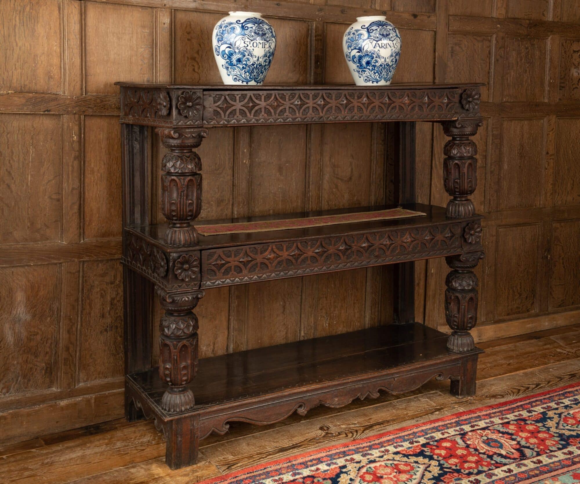 Elizabeth I joined court cup-board