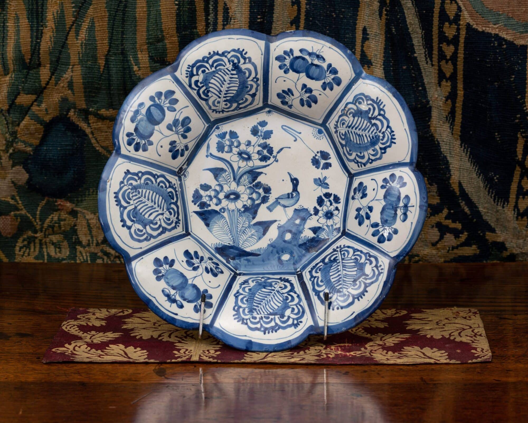London Delftware lobed dish