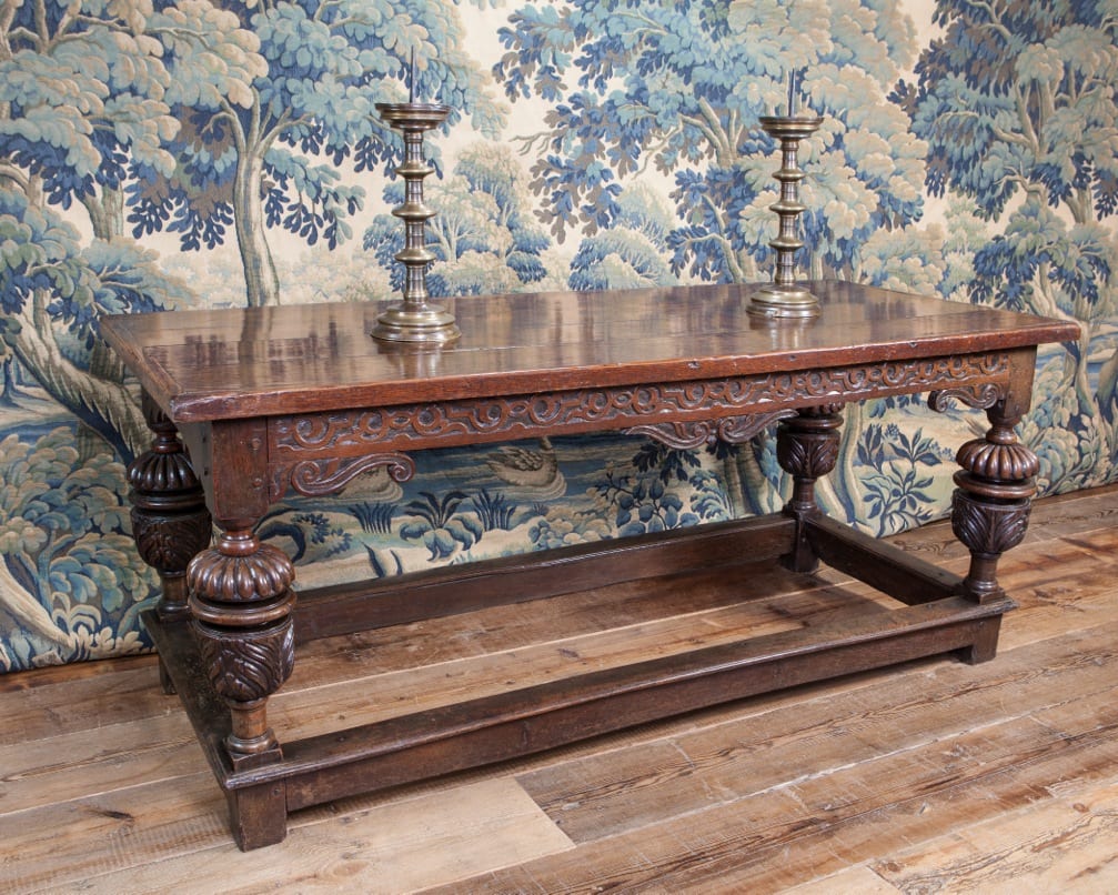 Elizabeth I oak table