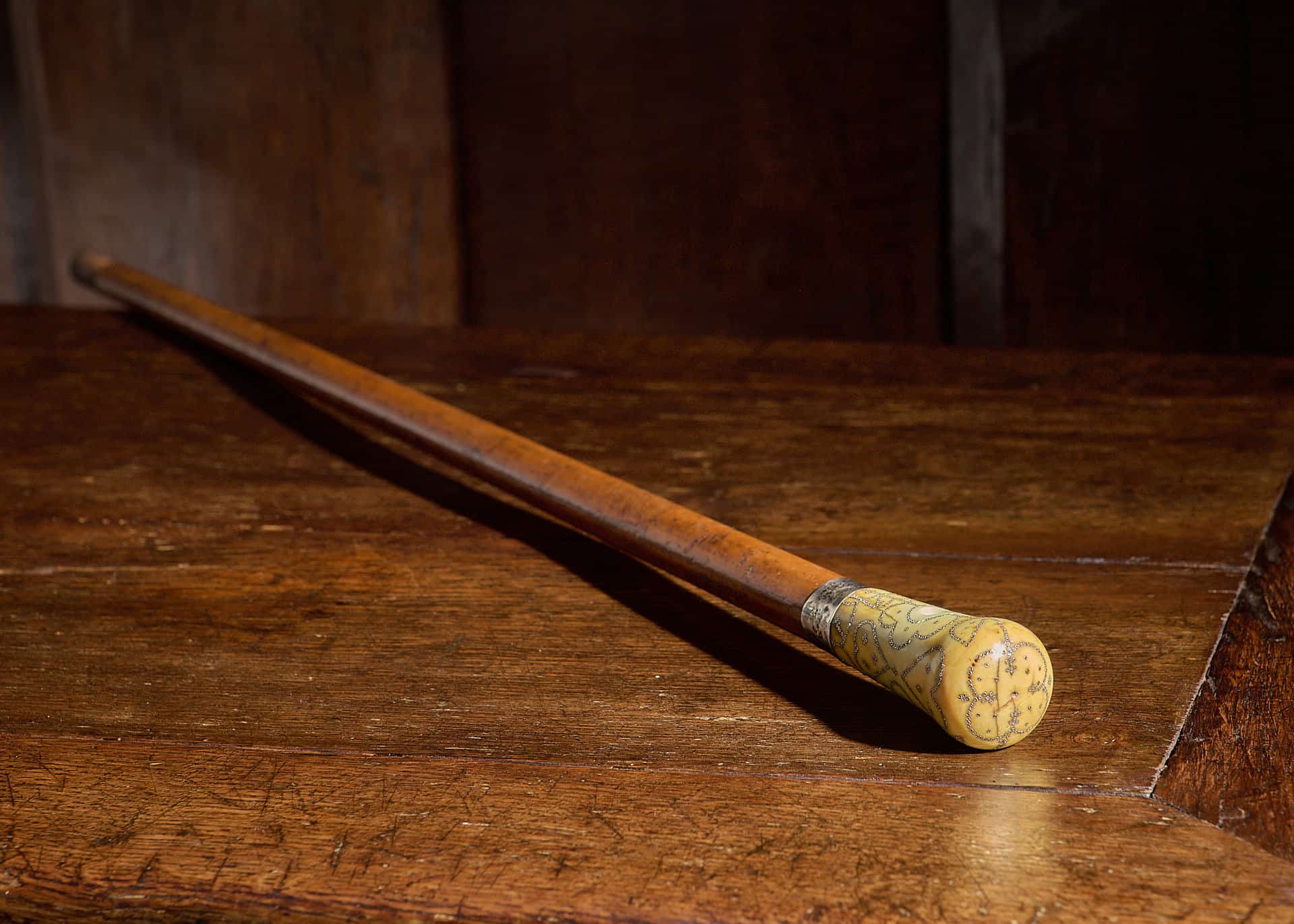 William and Mary piqué walking cane