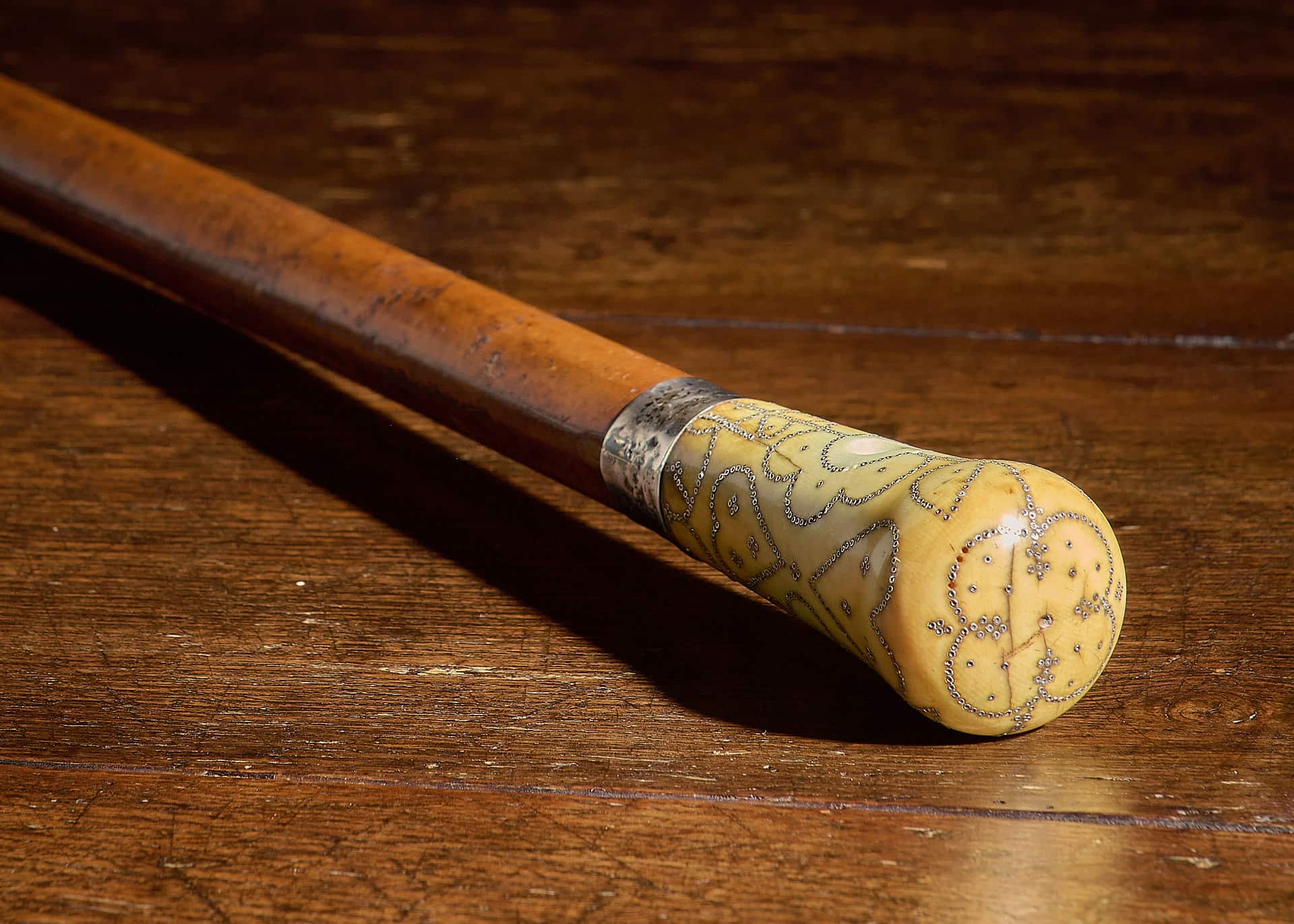 William and Mary piqué walking cane