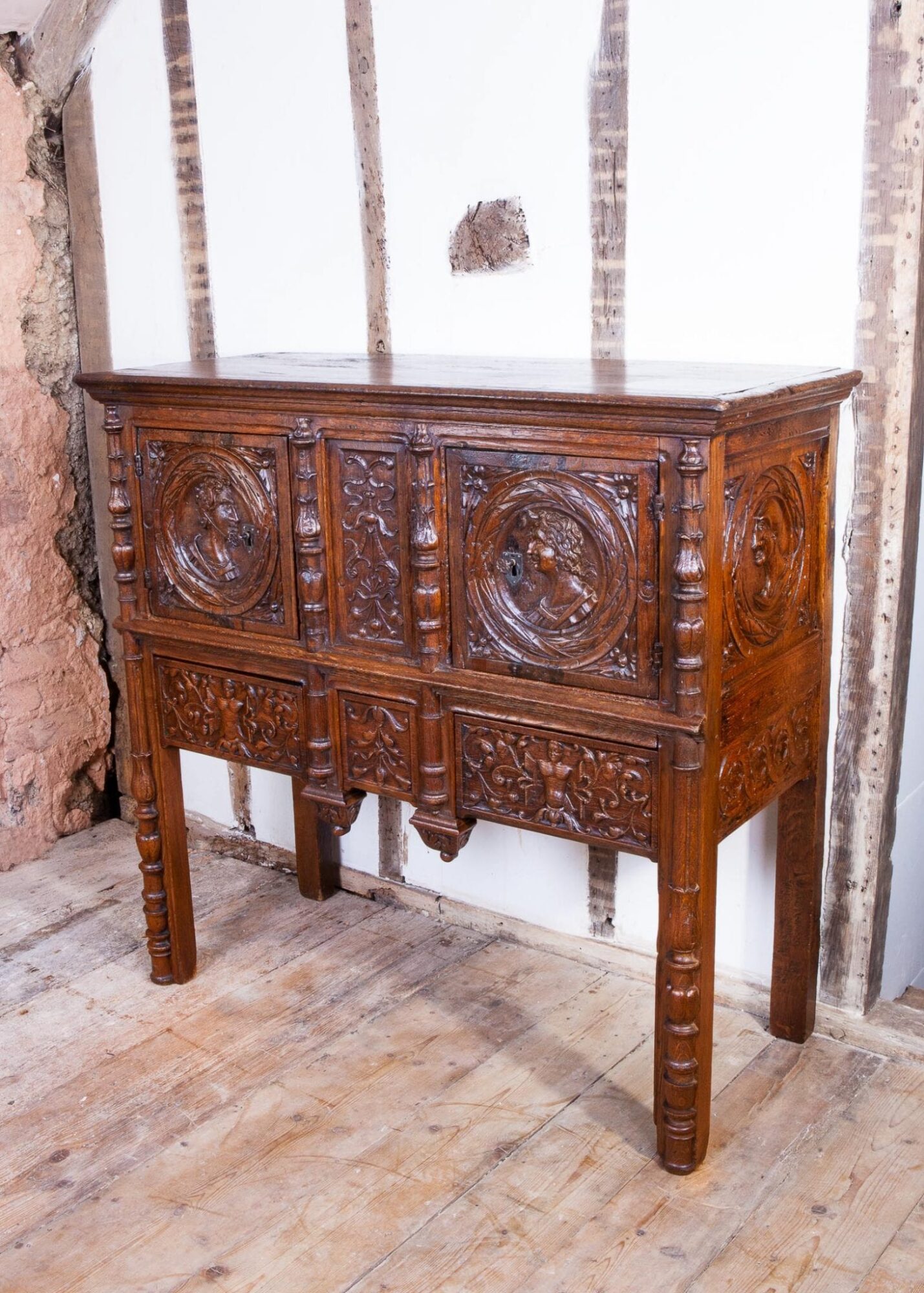 Renaissance carved oak buffet
