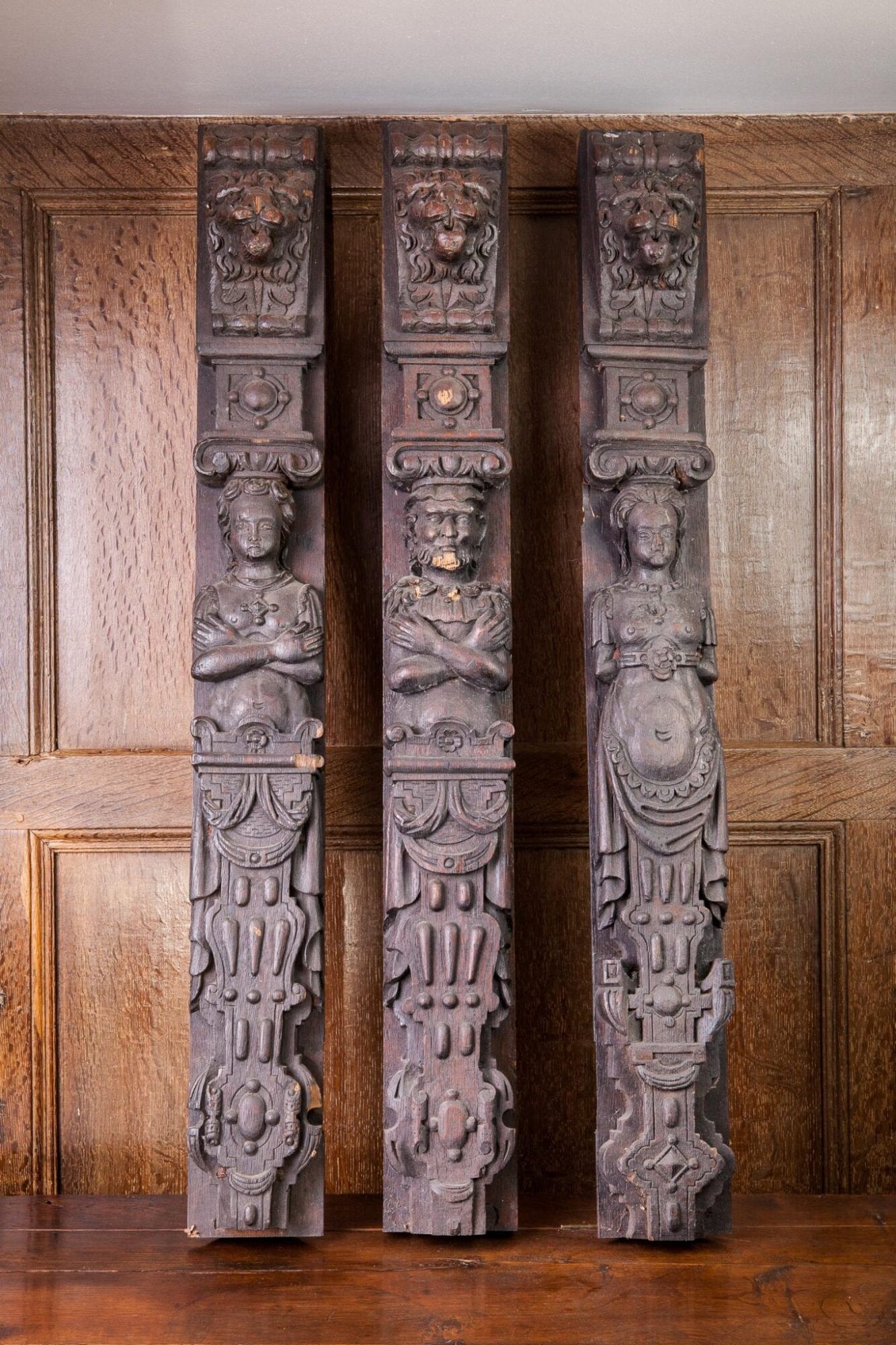 16th century carved figures