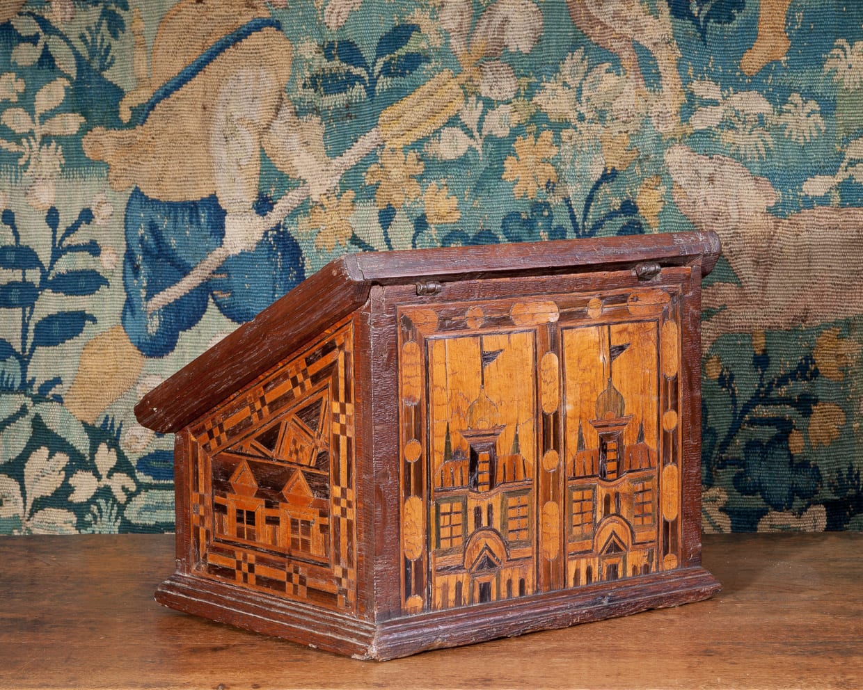 Elizabeth I Nonsuch desk box