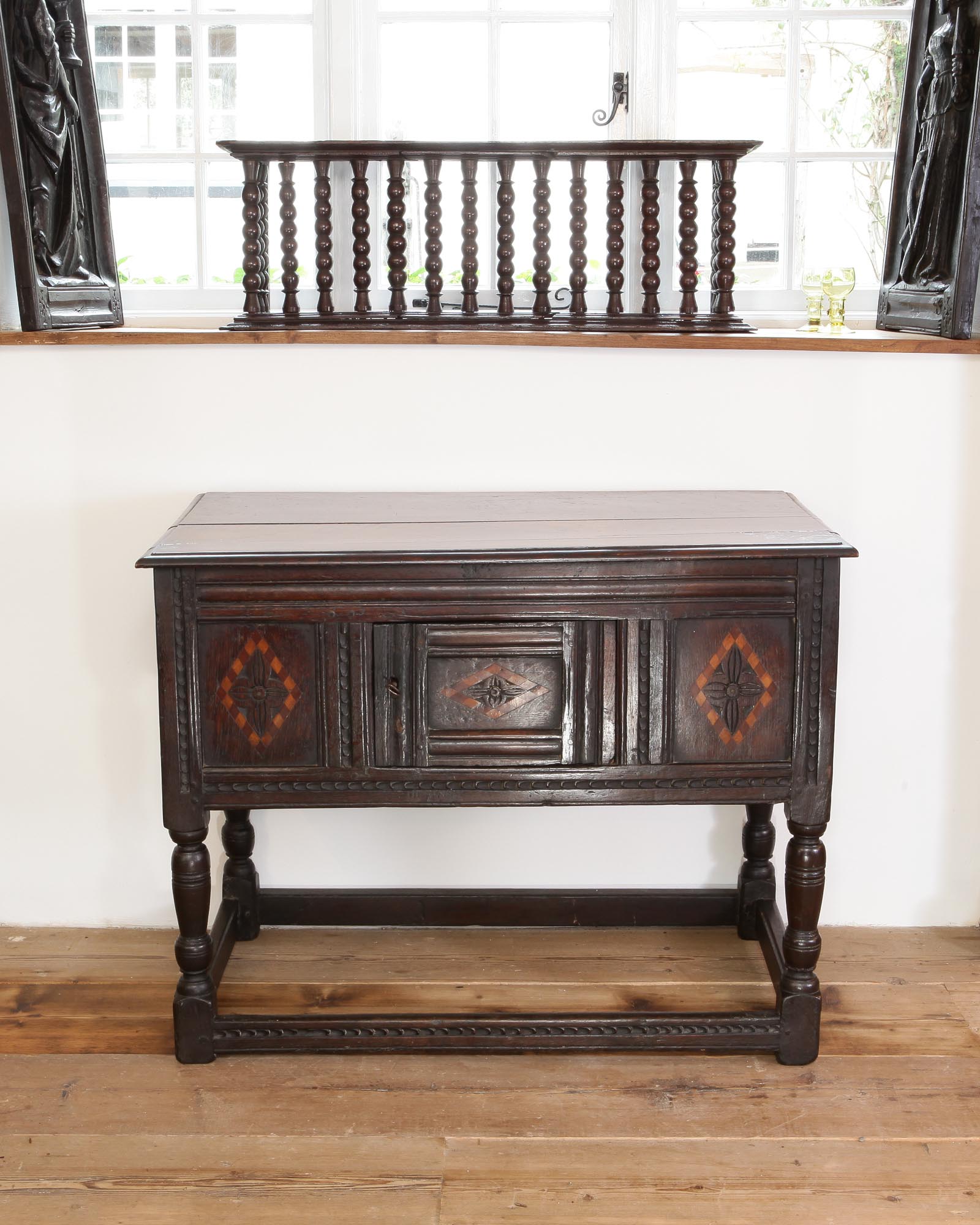 17th century oak hutch table