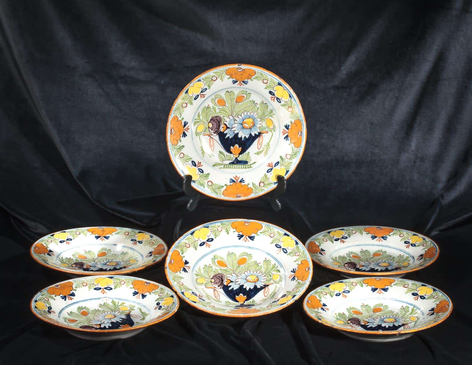Six Delftware plates