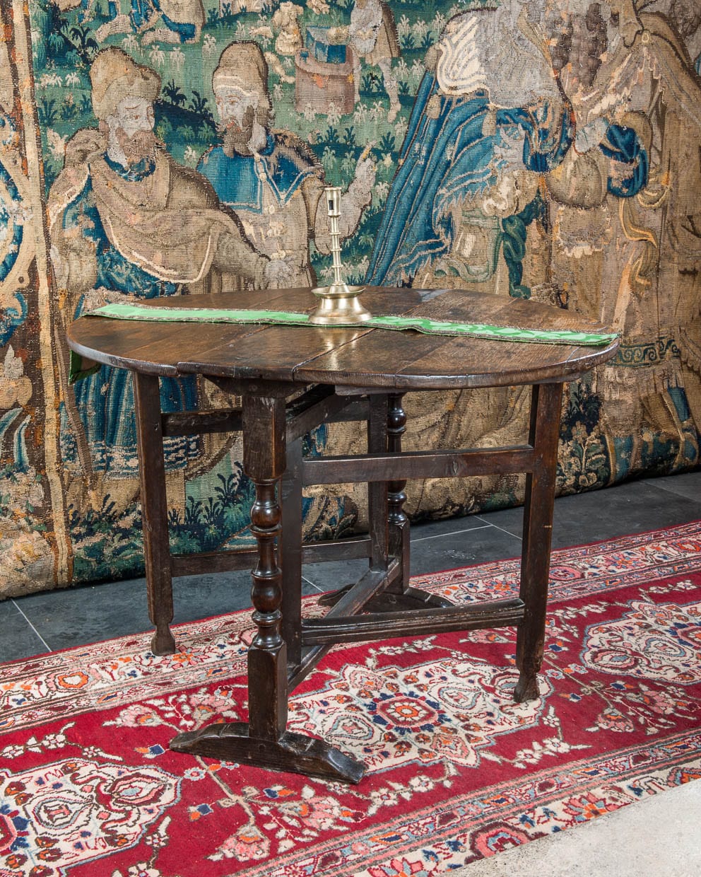 17th century joined oak gate leg table