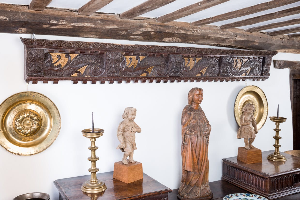 James I oak carved frieze